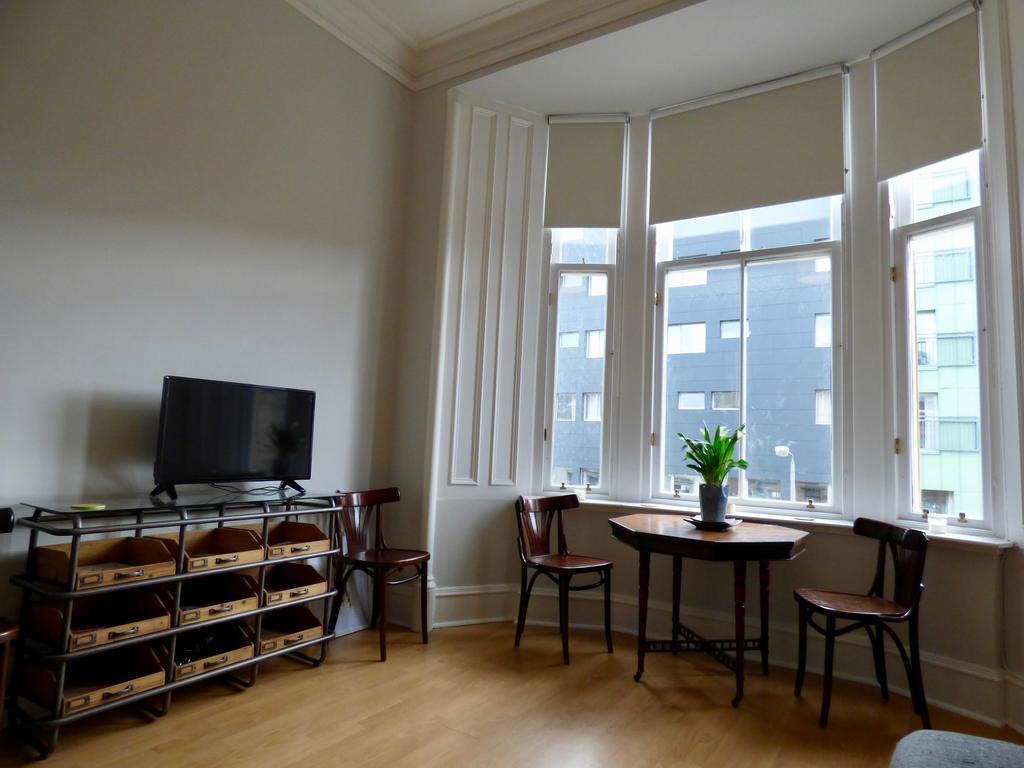 The Derby Suite Glasgow Dış mekan fotoğraf