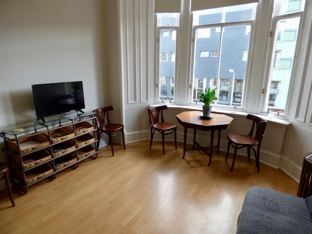 The Derby Suite Glasgow Dış mekan fotoğraf
